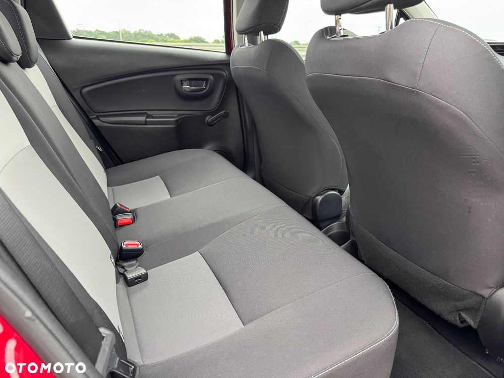Toyota Yaris - 27