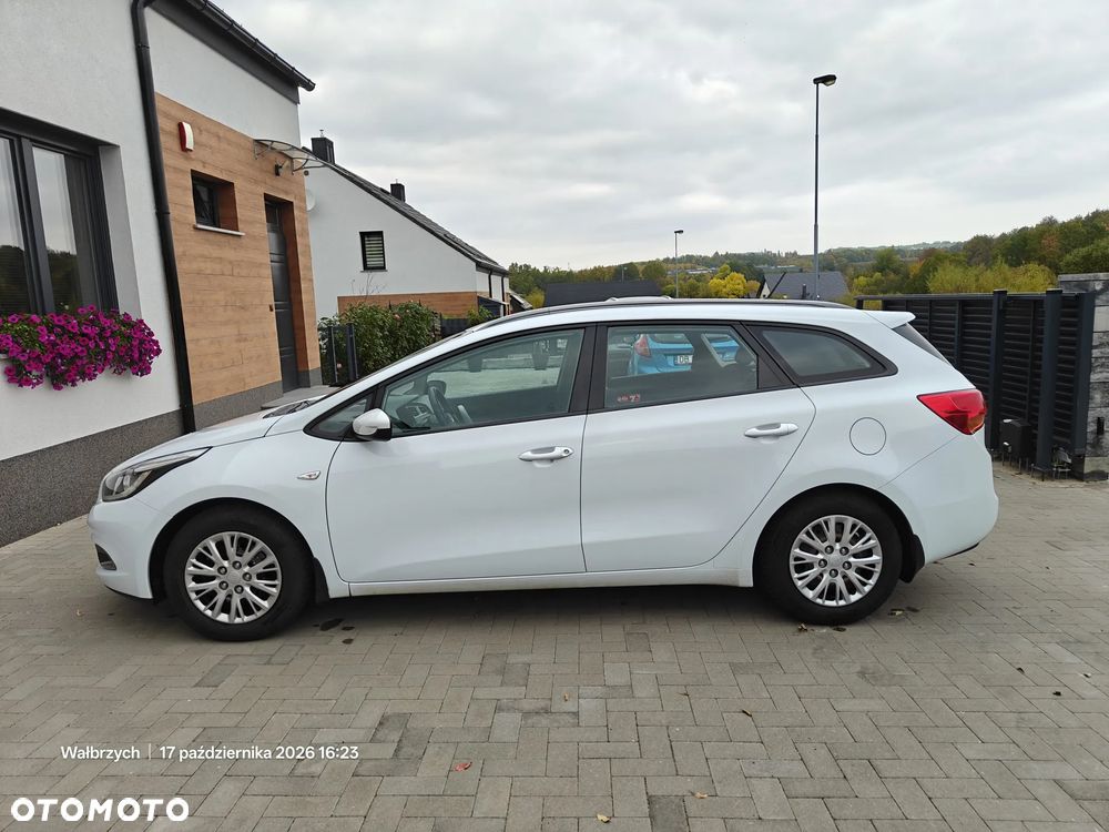 Kia Ceed 2015 photo 4