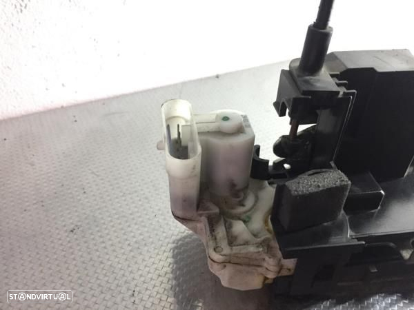 Fecho Porta Frente Esq Fiat Doblo Veículo Multiuso (119_, 223_) - 4