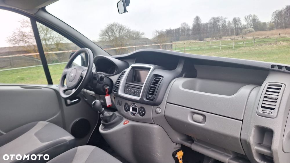 Renault Traffic - 6