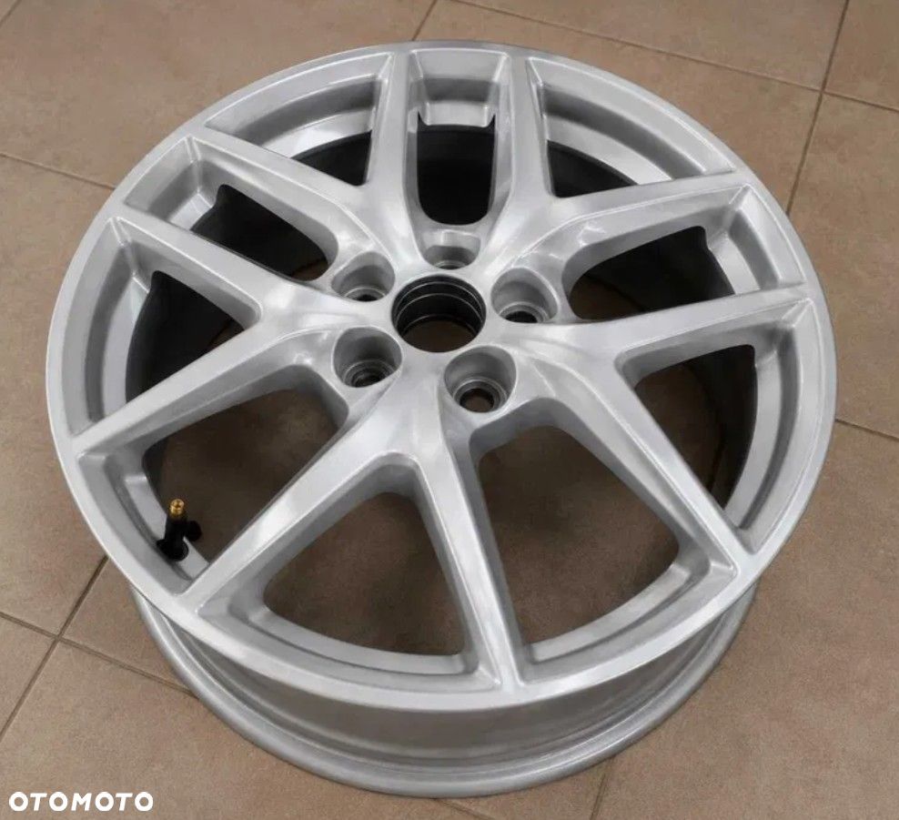 FELGI aluminiowe org. Ford 18x8J, ET 52,5 srebrne / bright silver - 4 szt. - 4