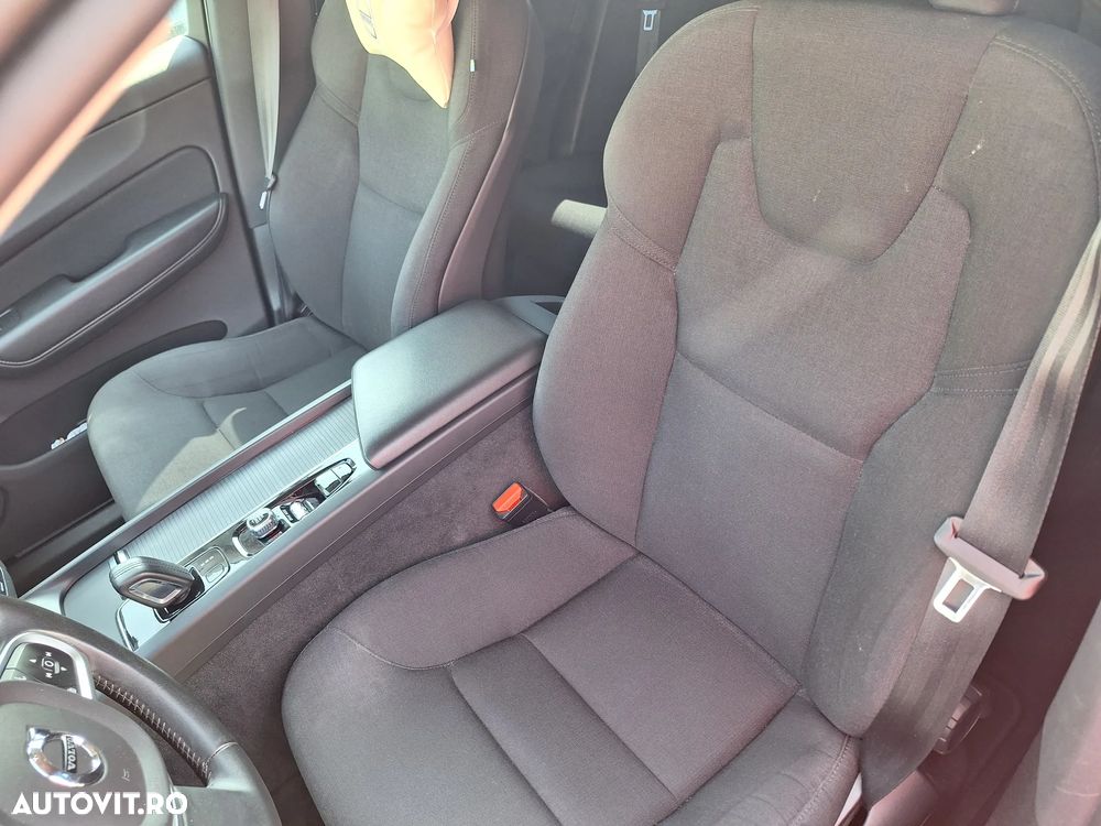 Volvo XC 60 B5 AWD Momentum - 19