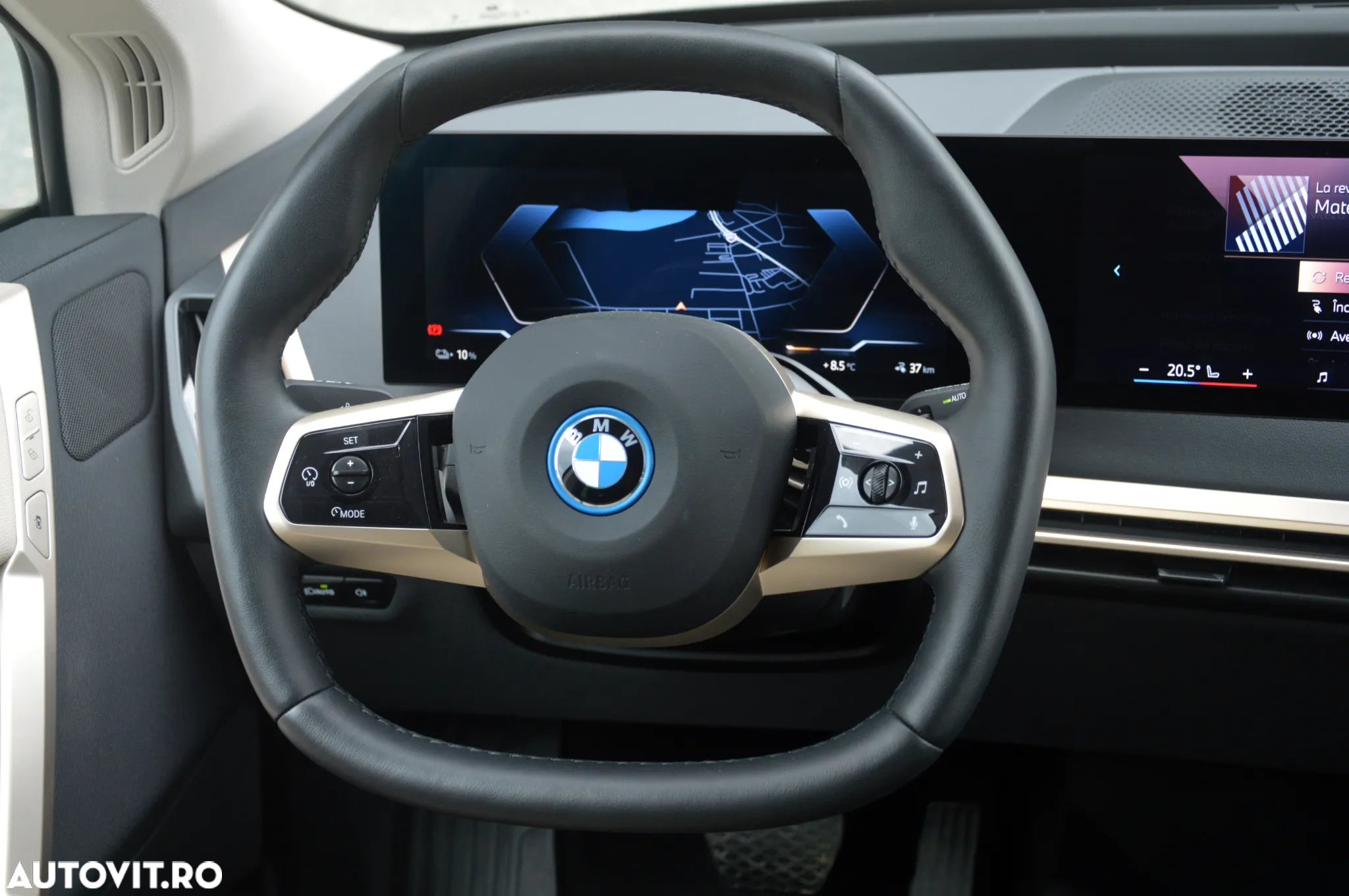 BMW iX xDrive40 - 26