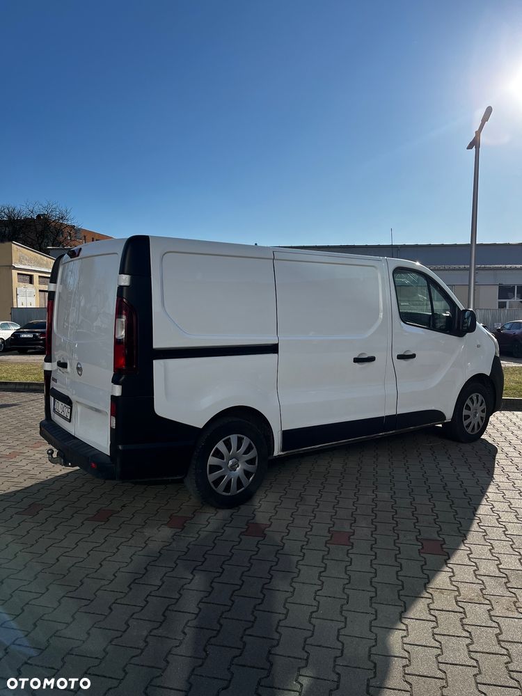 Nissan NV 300 Trafic Vivaro - 10