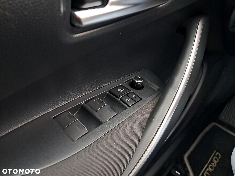 Toyota Corolla 1.8 Hybrid Comfort - 15