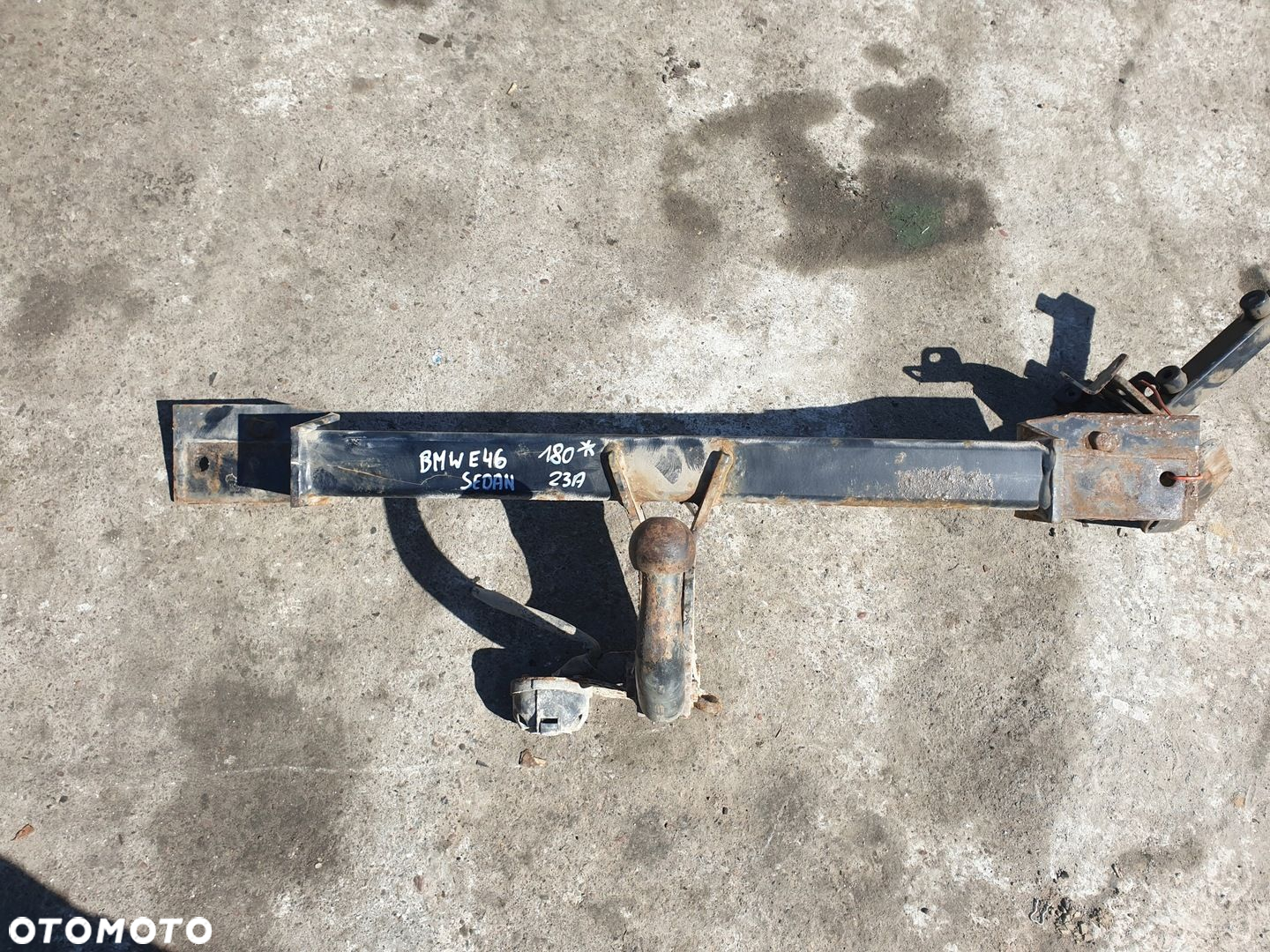 HAK HOLOWNICZY BMW E46 SEDAN - 2