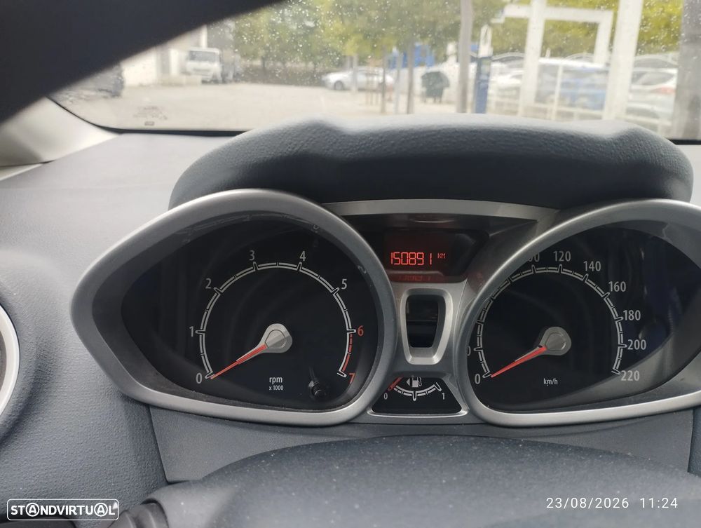 Ford Fiesta - 5