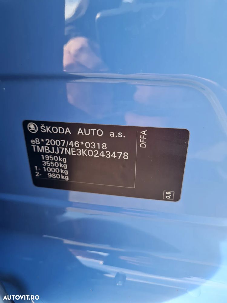 Skoda Octavia Combi Diesel 2.0 TDI Style - 15