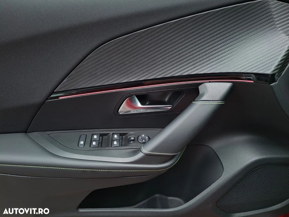 Peugeot 2008 1.5 BlueHDI 130 S&S EAT8 GT - 36