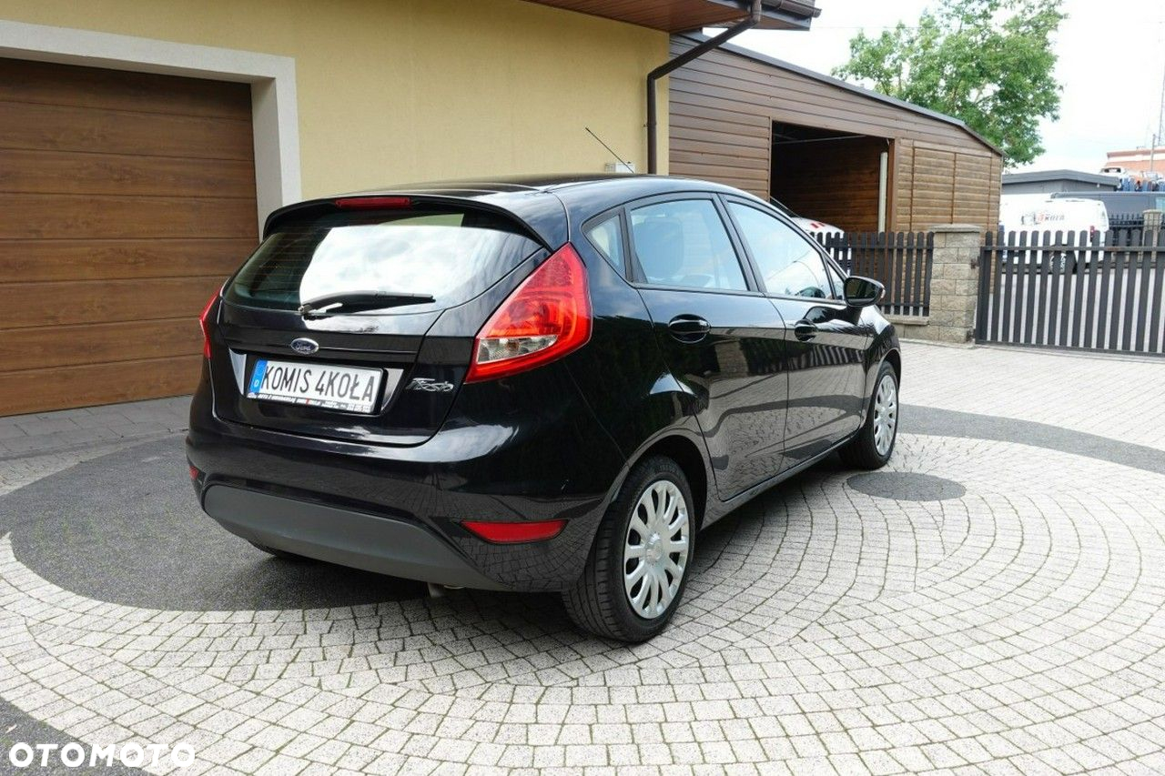 Ford Fiesta - 4