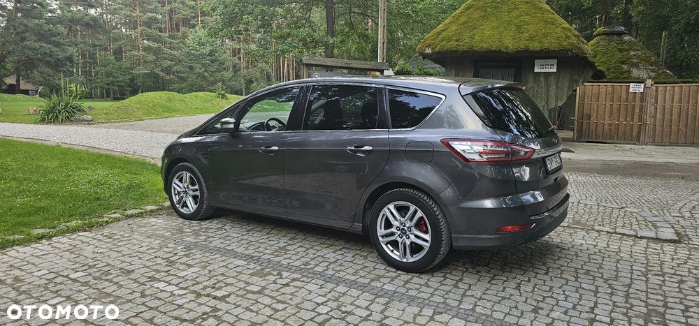 Ford S-Max 2.0 EcoBlue Titanium - 1