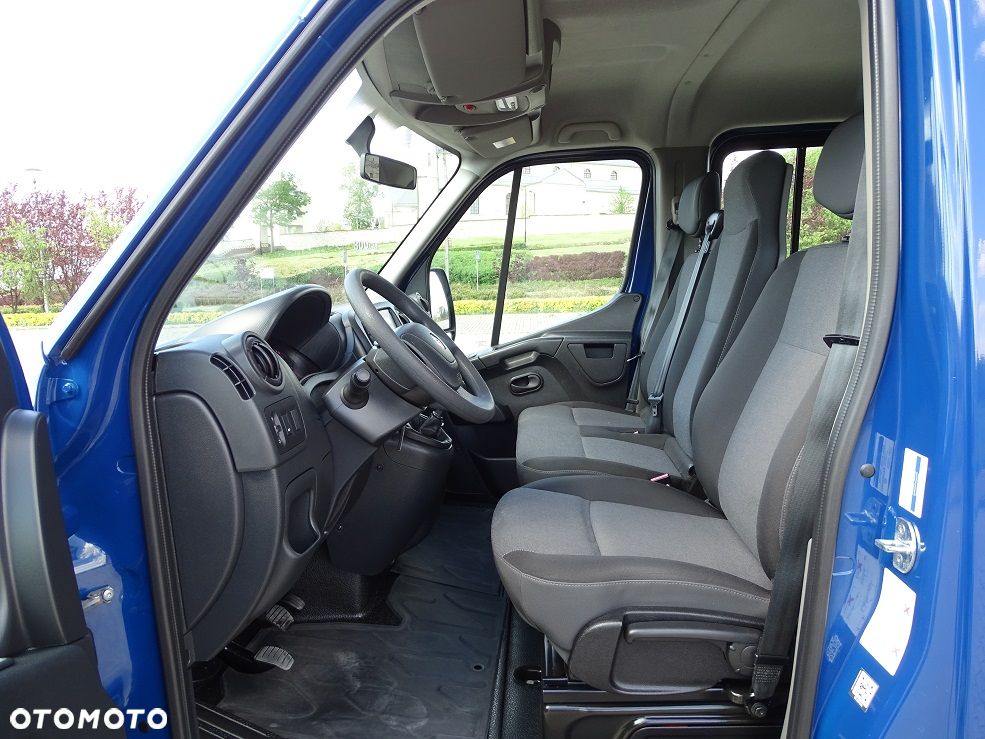 Renault Master 2.3 130 4x4 Brygadówka DOKA 7 Osób Skrzynia 3.18 m. UNIKAT! JEDYNY TAKI !! 51 Tyś km.!! - 23