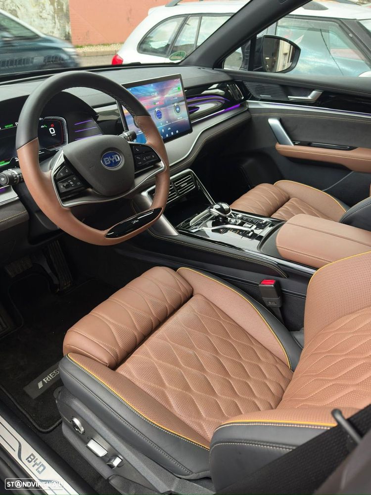 BYD Tang 86.4 kWh AWD Flagship - 9