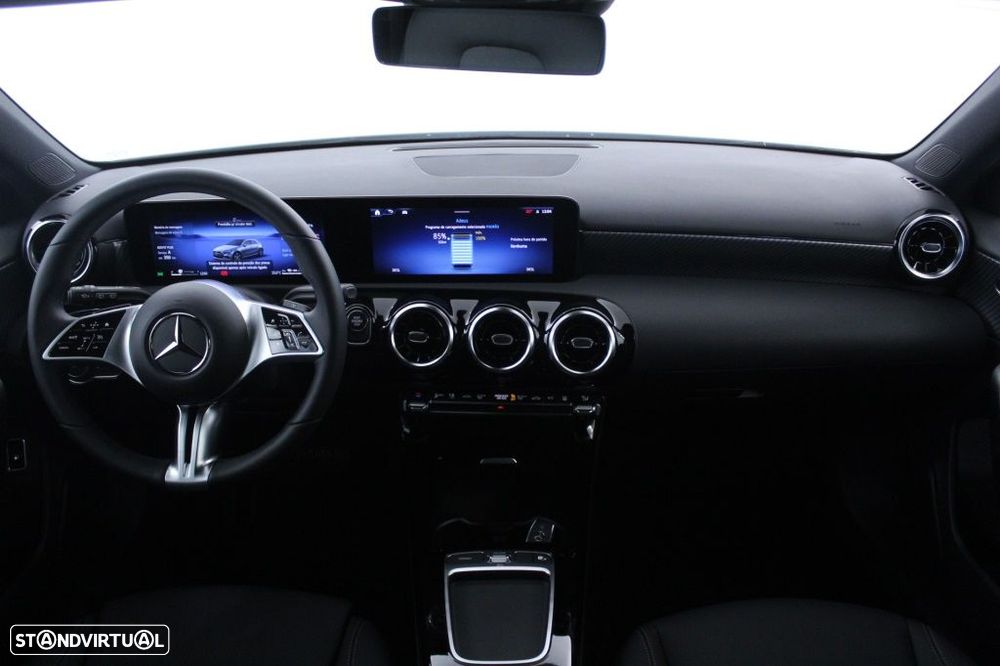 Mercedes-Benz A 250 e Progressive - 18
