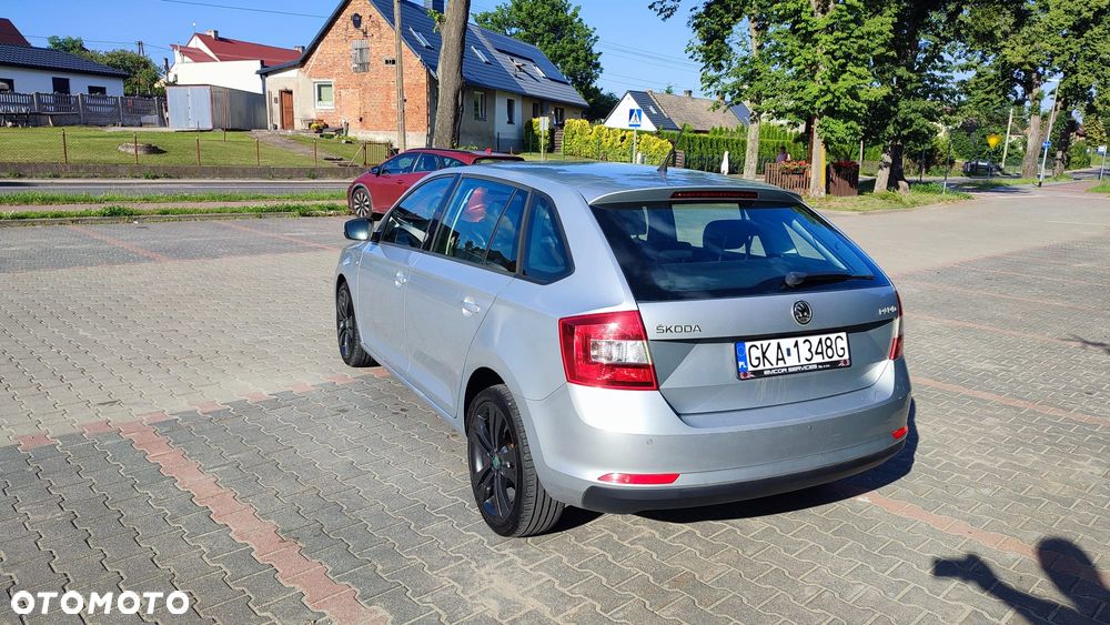 Skoda RAPID - 6