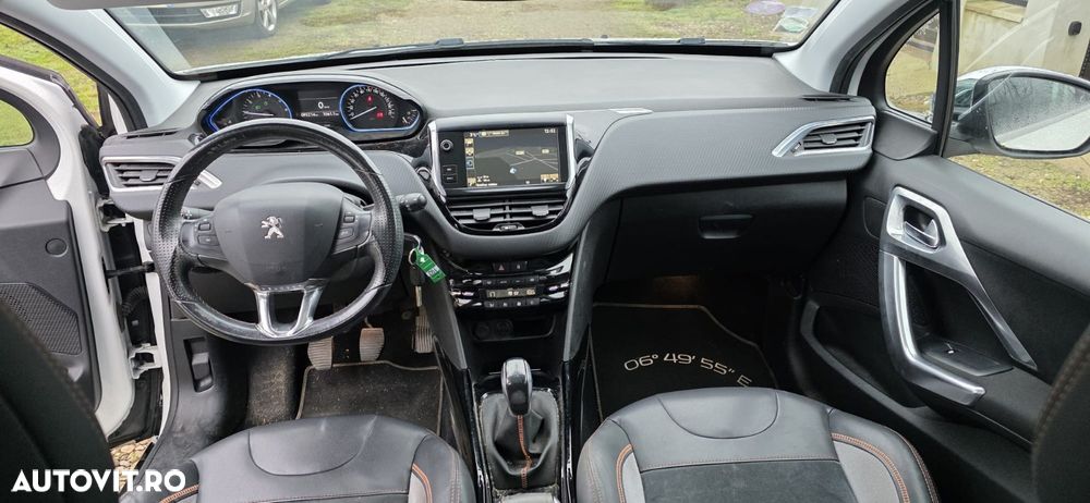 Peugeot 2008 PureTech 110 Stop&Start Crossway - 6