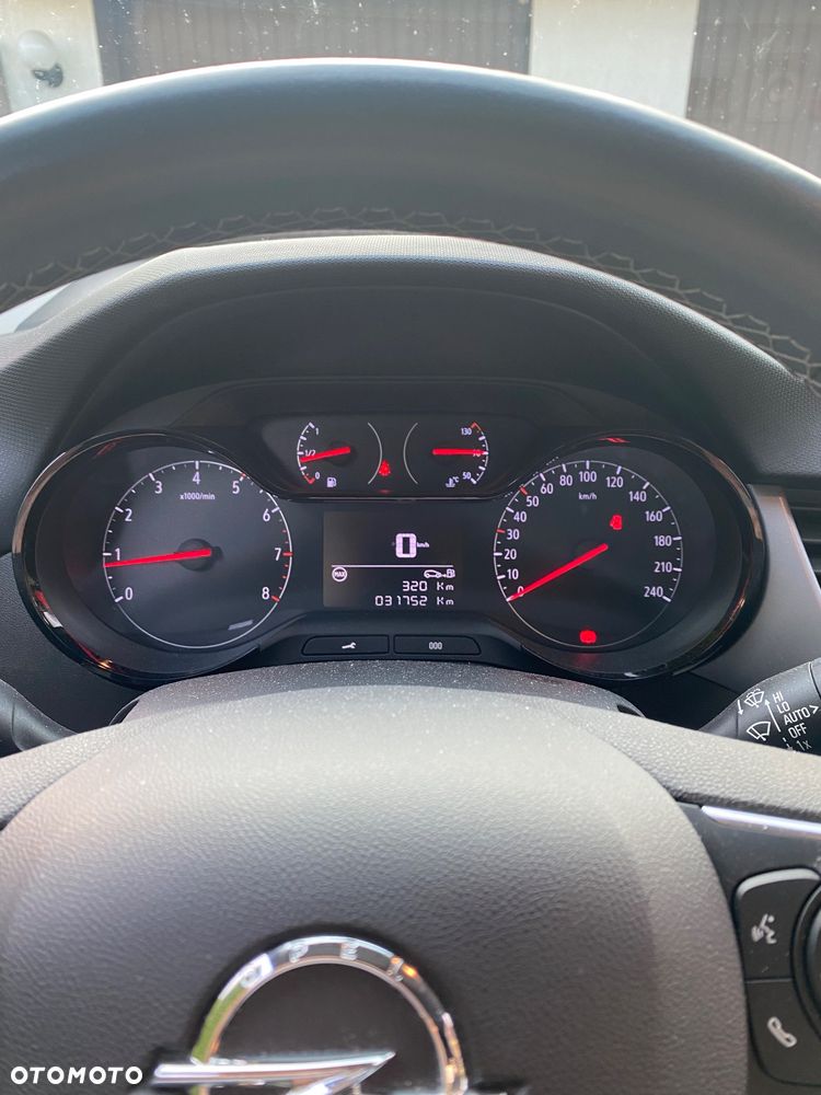 Opel Crossland X - 14