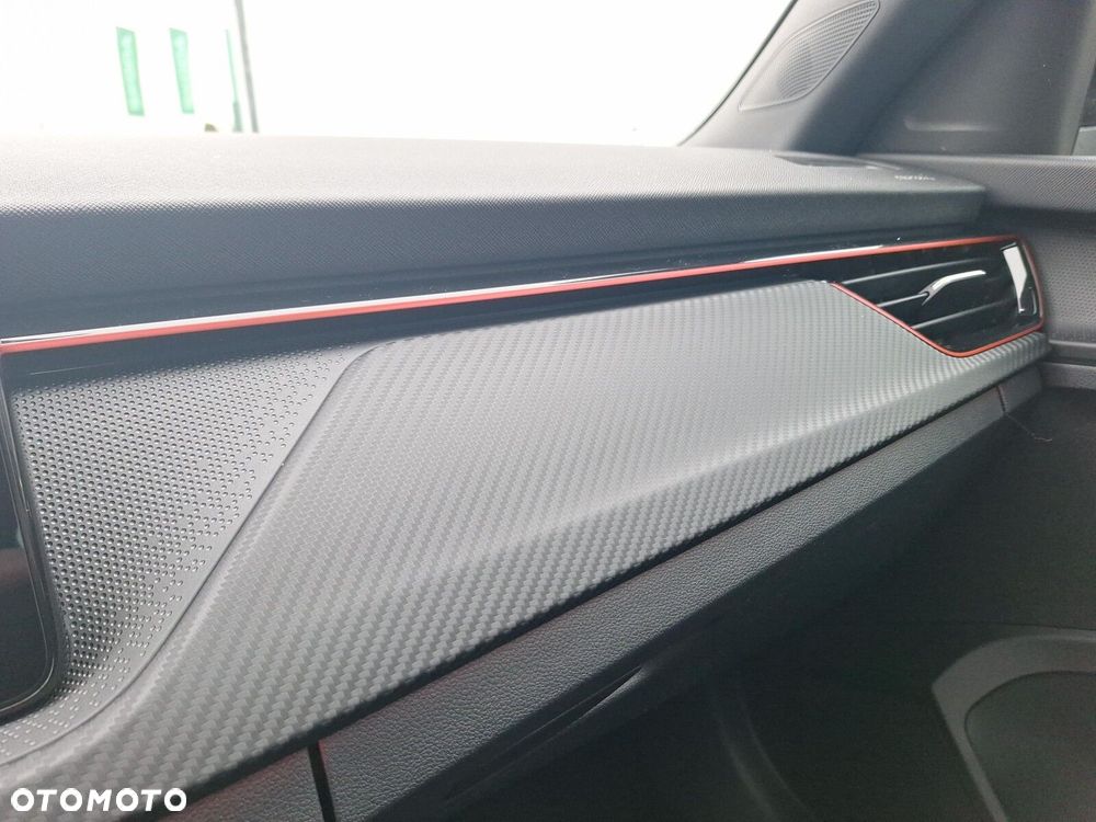 Skoda Kamiq 1.0 TSI Monte Carlo DSG - 15