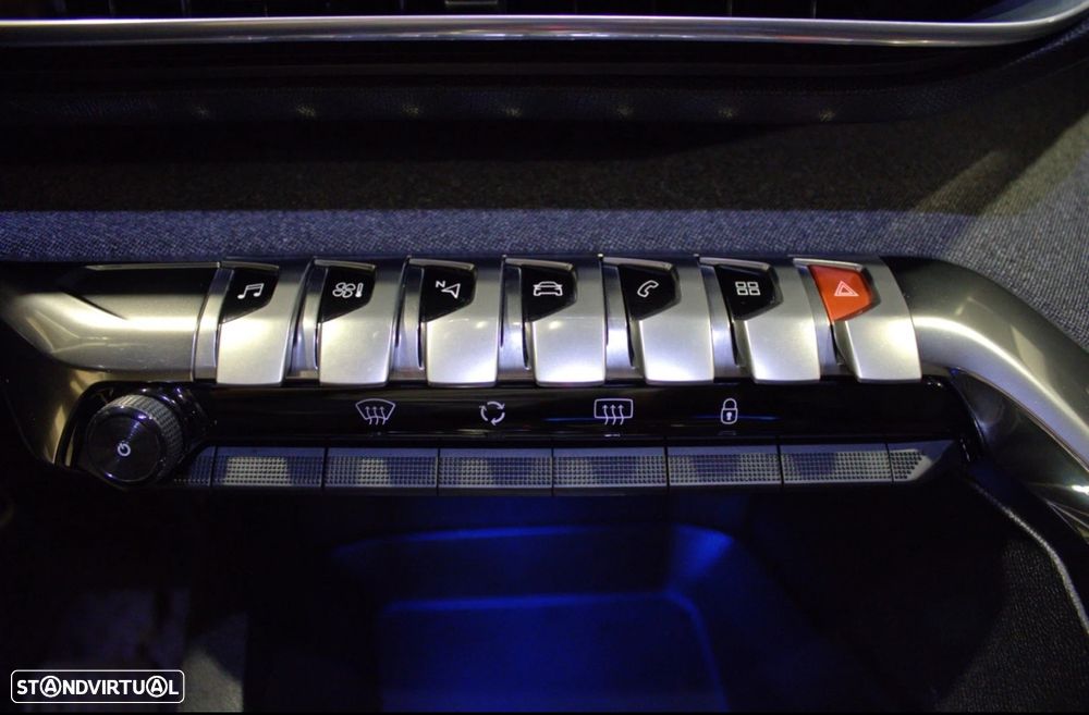 Peugeot 5008 BlueHDI 130 EAT8 Allure Pack - 29