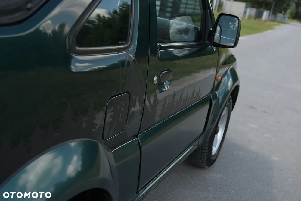 Suzuki Jimny 1.3 - 15