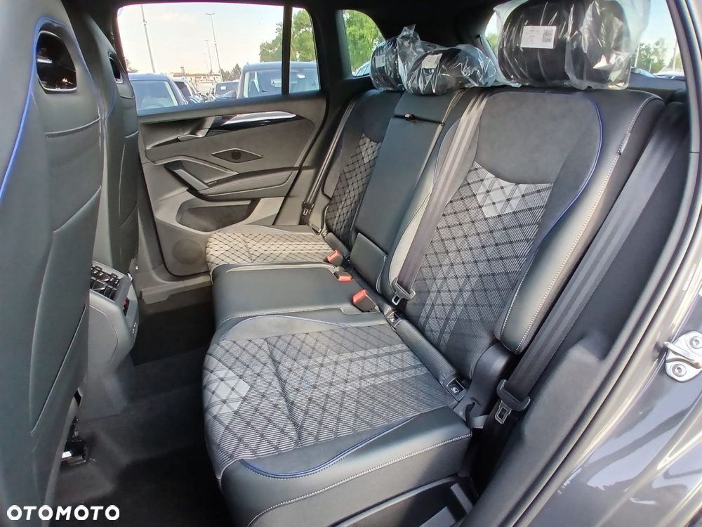 Volkswagen Tiguan - 7
