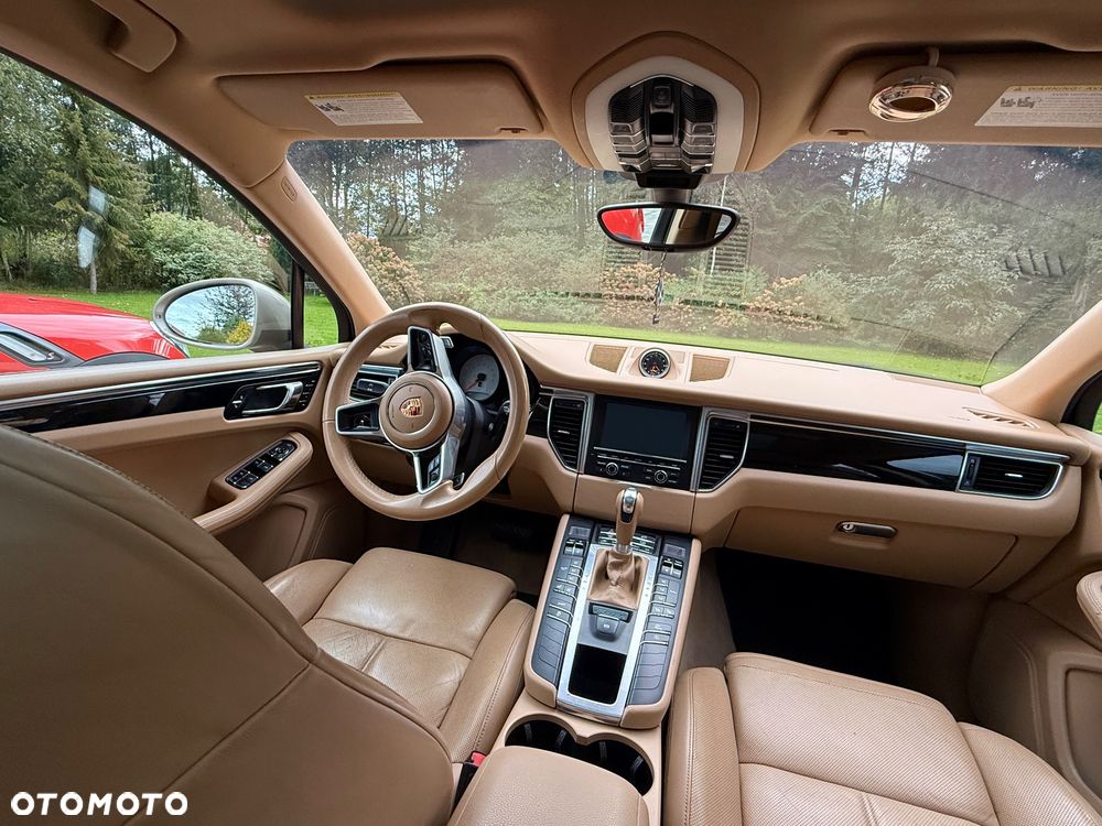 Porsche Macan S - 15