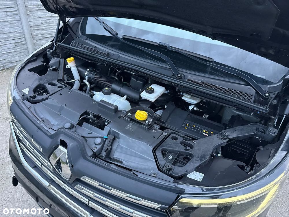 Renault Trafic 2.0 dCi EDC - 21