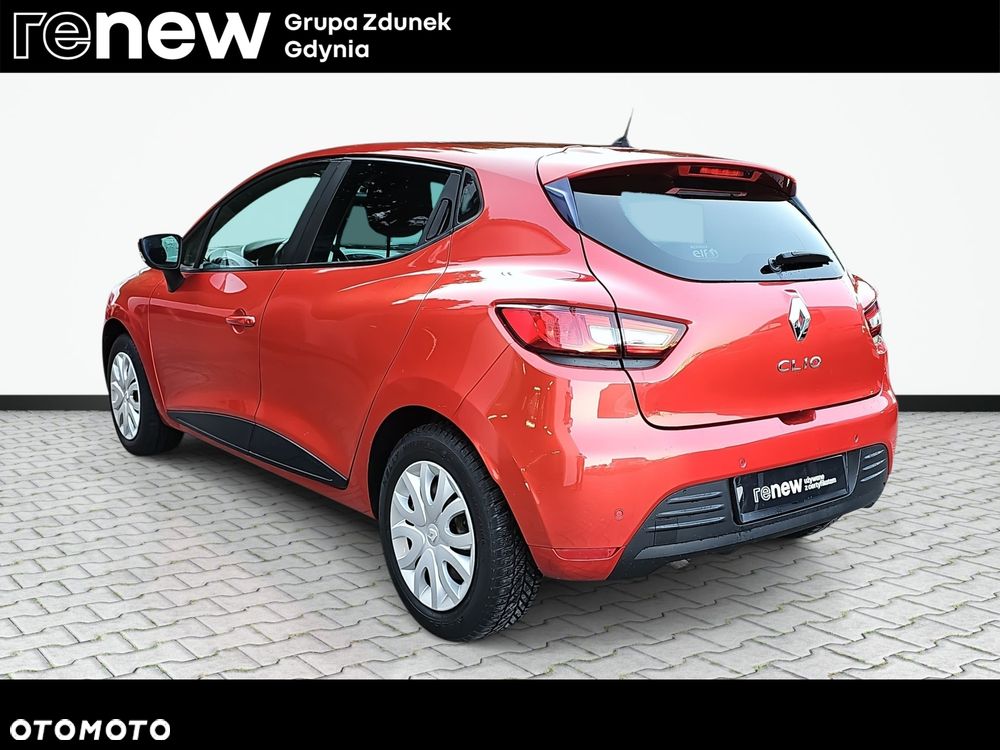 Renault Clio 1.2 16V Alize - 7