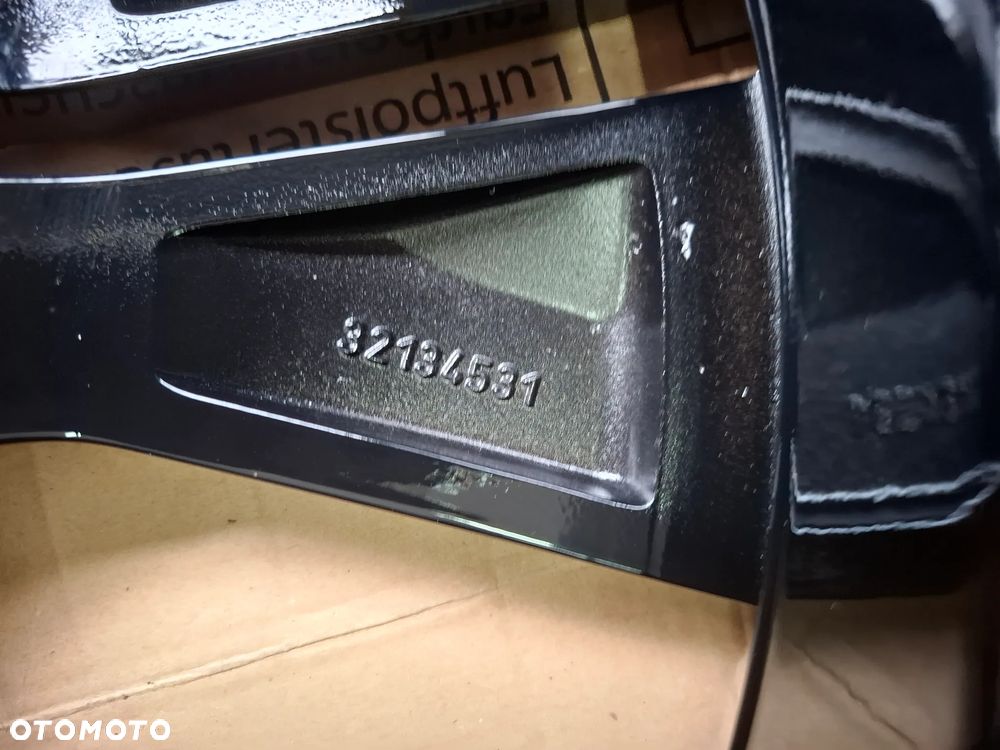 Volvo Felgi R20 32134531 - 6