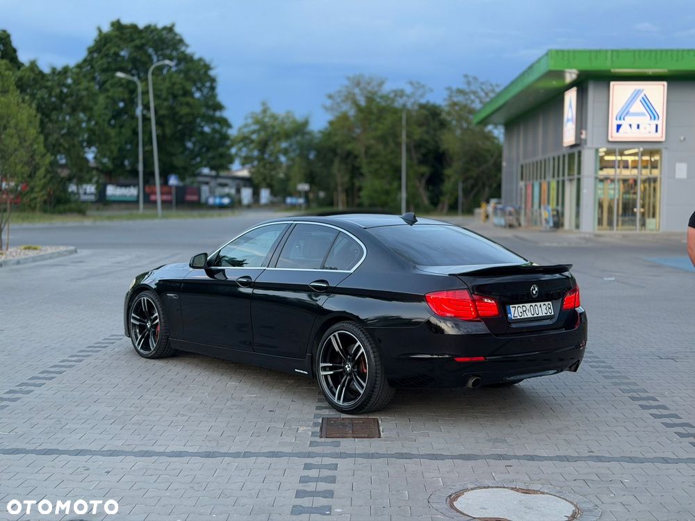 BMW Seria 5 535i - 4