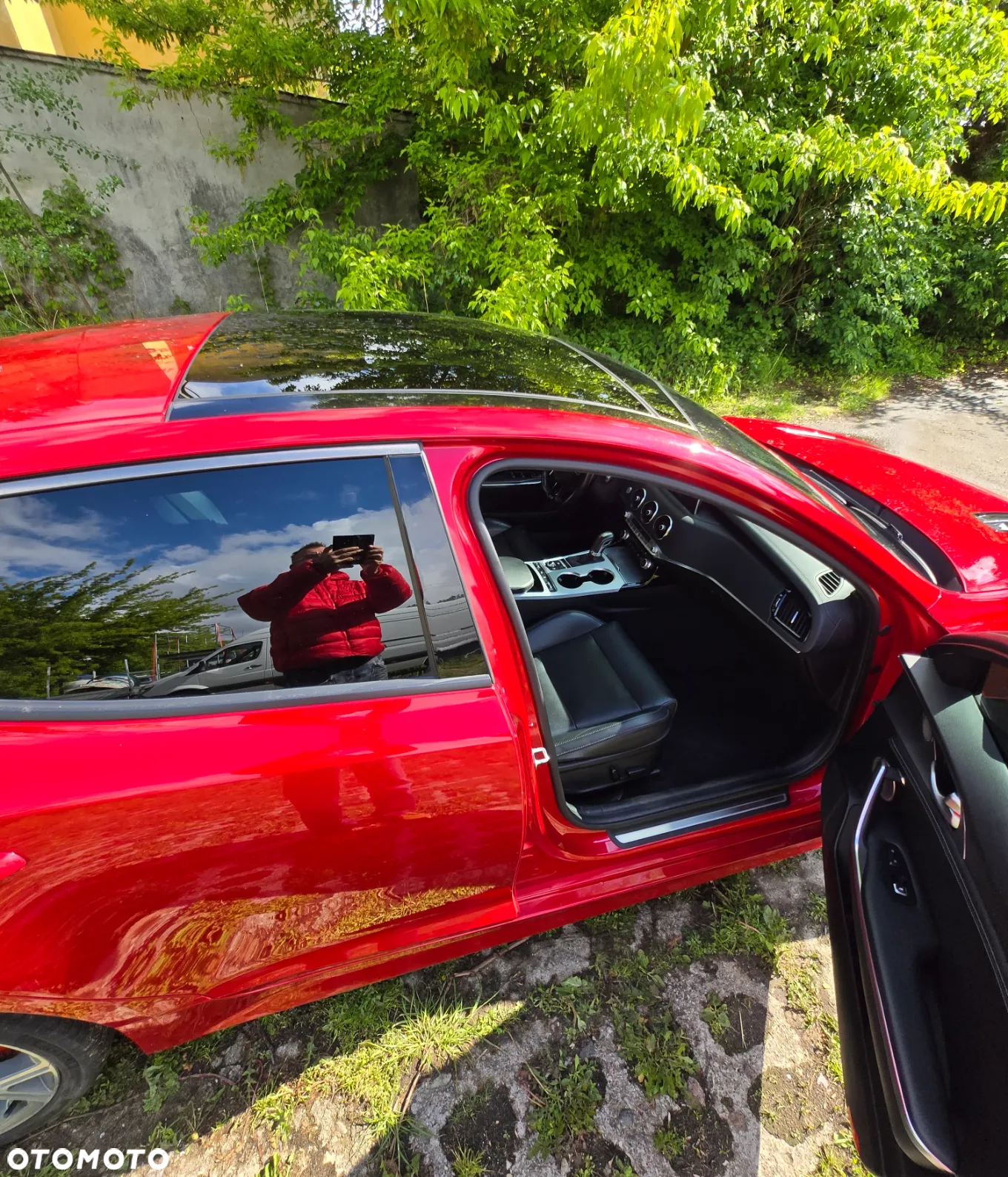 Kia Stinger - 12