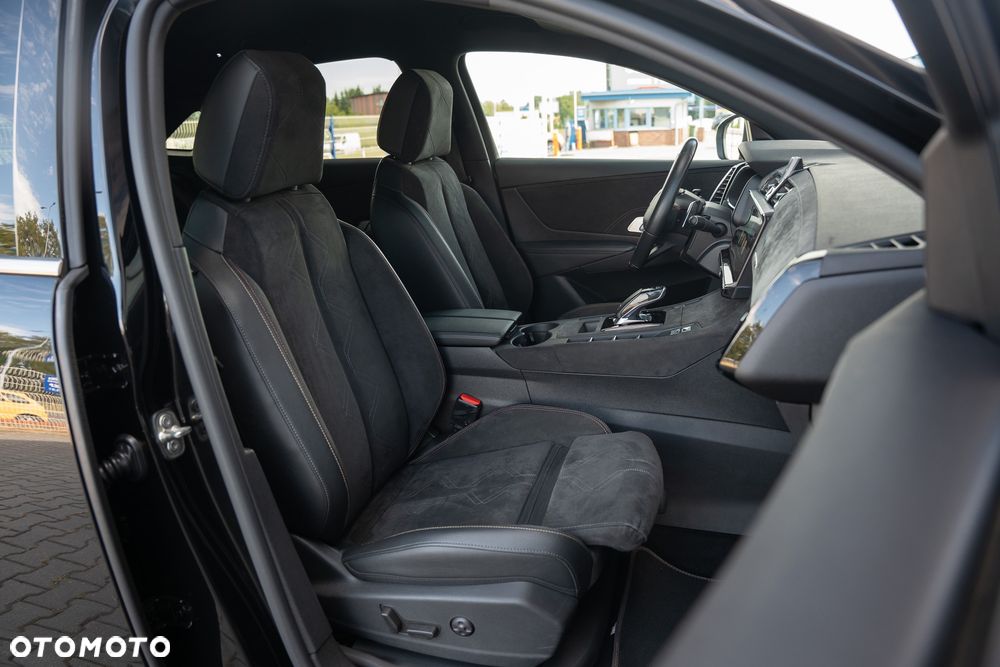 DS Automobiles DS 7 Crossback 1.6 PureTech Performance Line + - 25