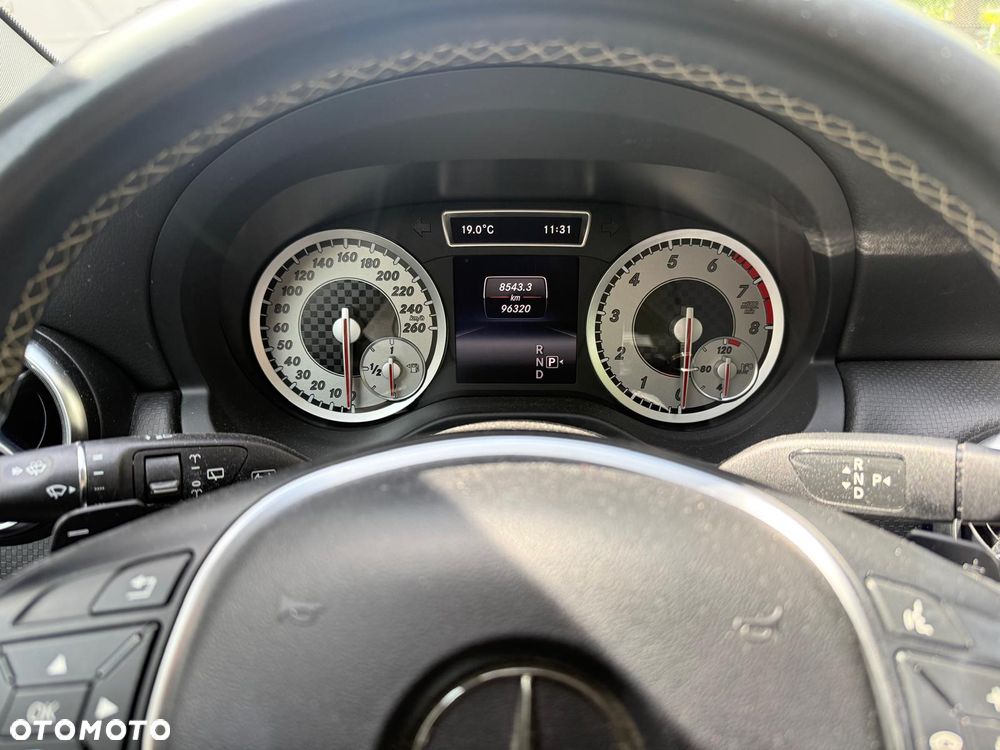 Mercedes-Benz Klasa A 200 (BlueEFFICIENCY) 7G-DCT - 2