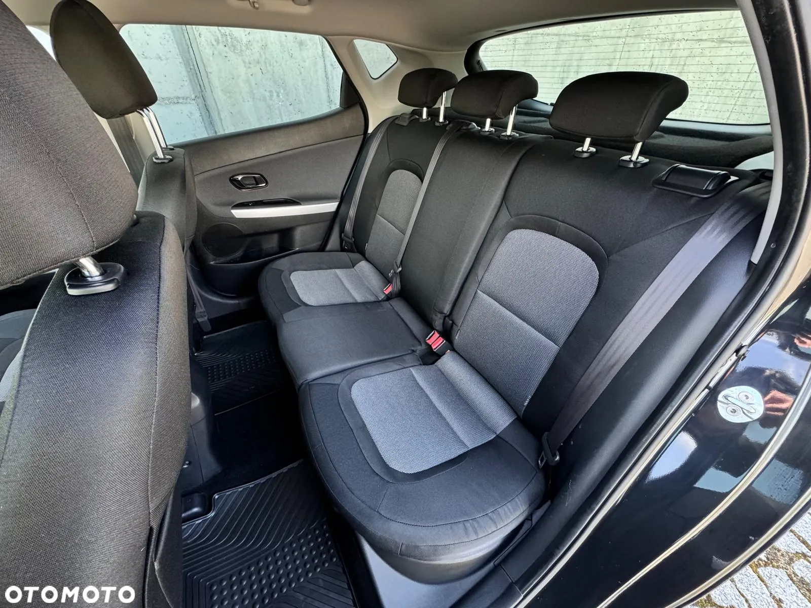 Kia Ceed 1.4 CVVT Dream Team Edition - 33