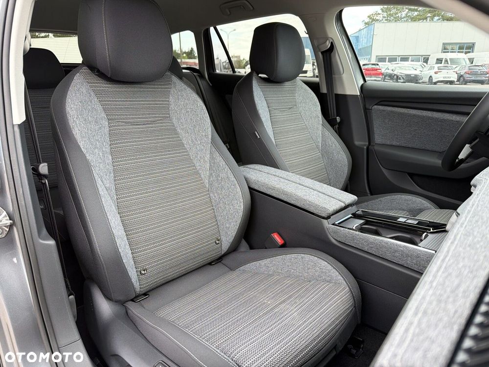 Skoda Superb 1.5 TSI Plug-in Hybrid Drive DSG - 19