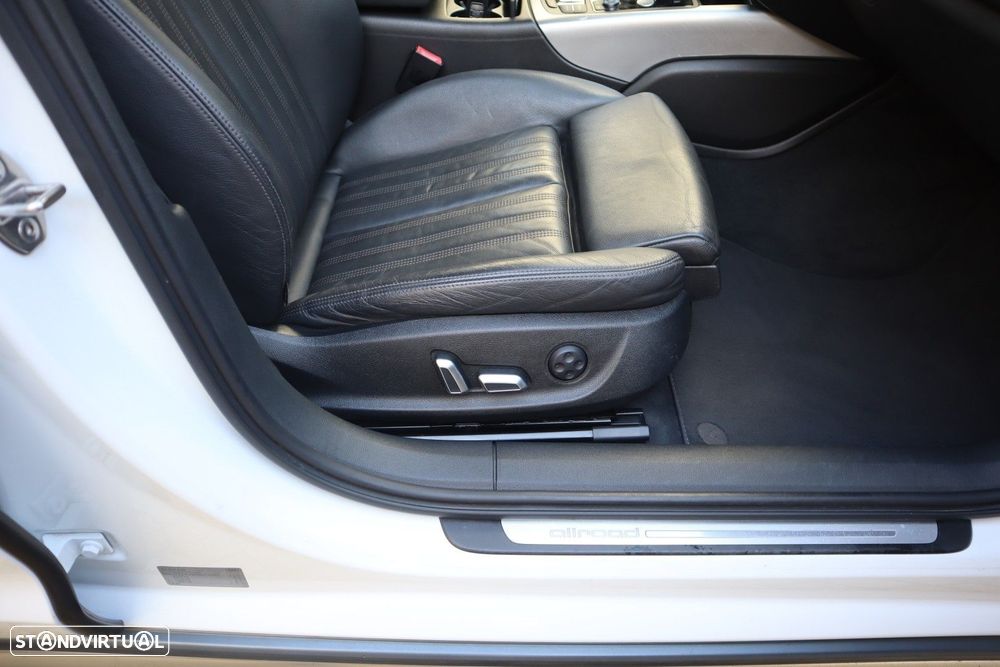 Audi A6 Allroad 3.0 TDi quattro S tronic - 16