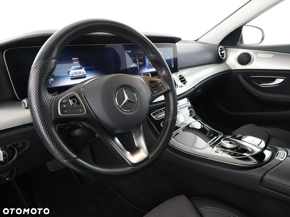 Mercedes-Benz Klasa E 200 9G-TRONIC Avantgarde - 15