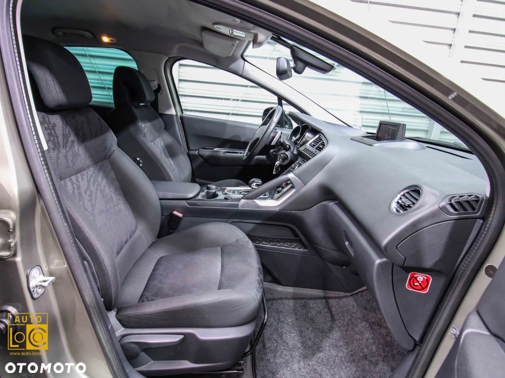 Peugeot 3008 HDi 160 Automatik Allure - 10