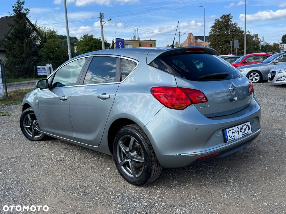 Opel Astra 1.4 T Energy EU6 - 12