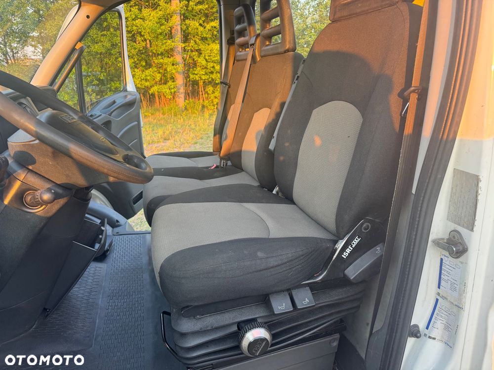 Iveco 70C17 - 18
