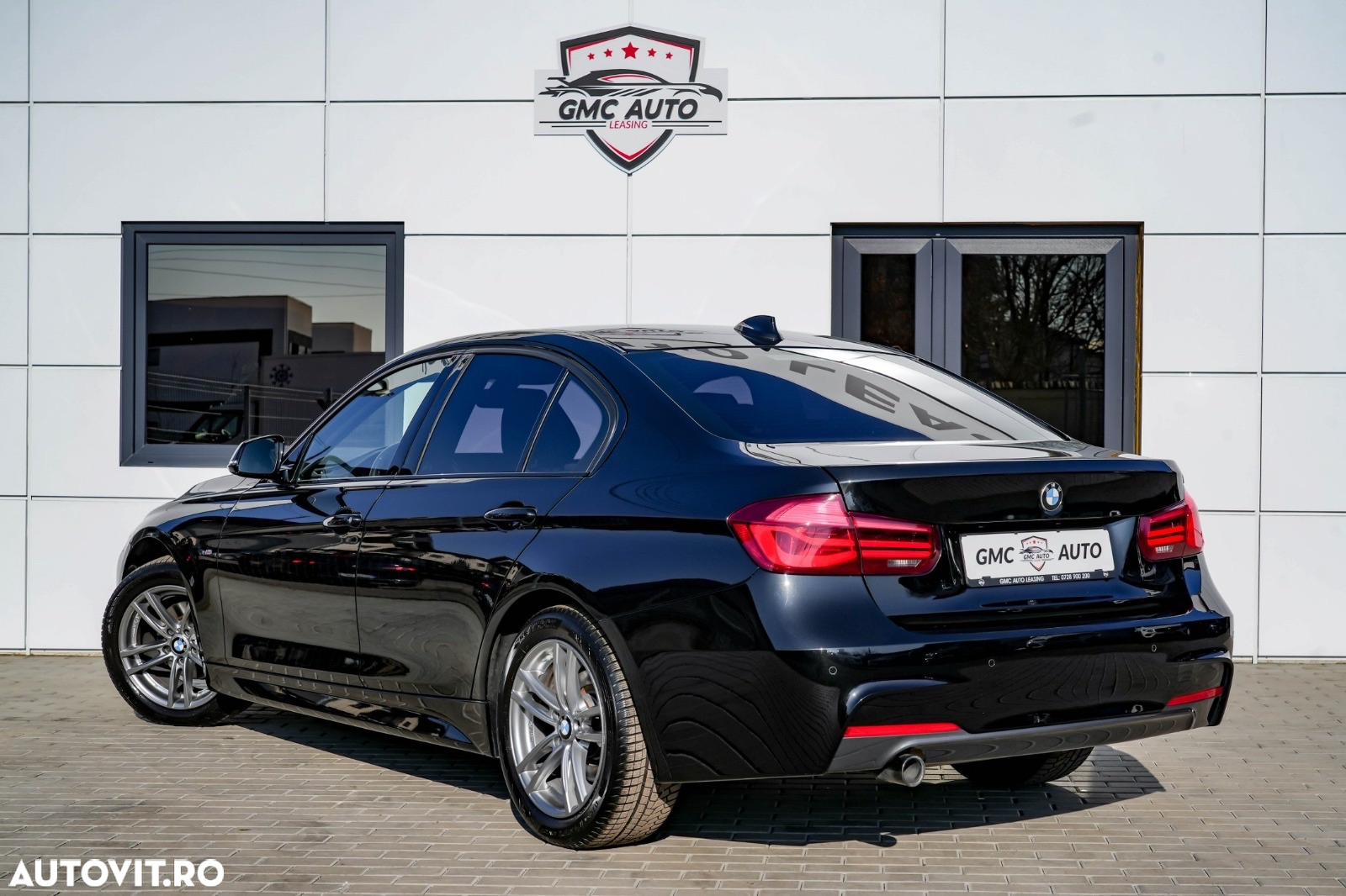 BMW Seria 3 318i Aut. M Sport - 3