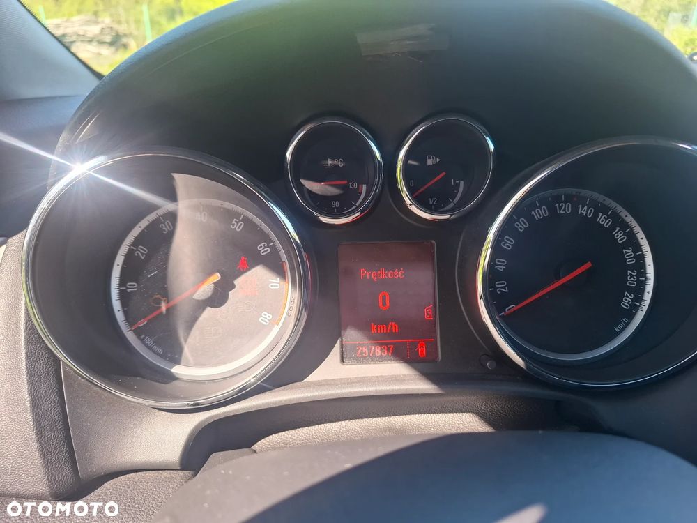 Opel Astra 1.4 Turbo Sport - 12