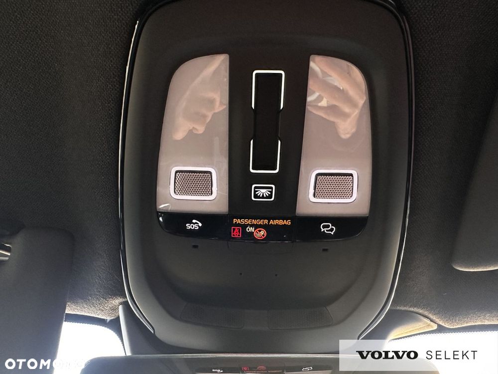 Volvo XC 40 - 24