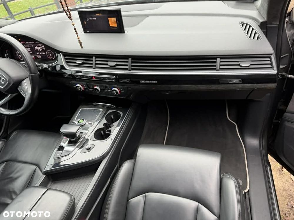 Audi Q7 3.0 TFSI Quattro Tiptronic - 12