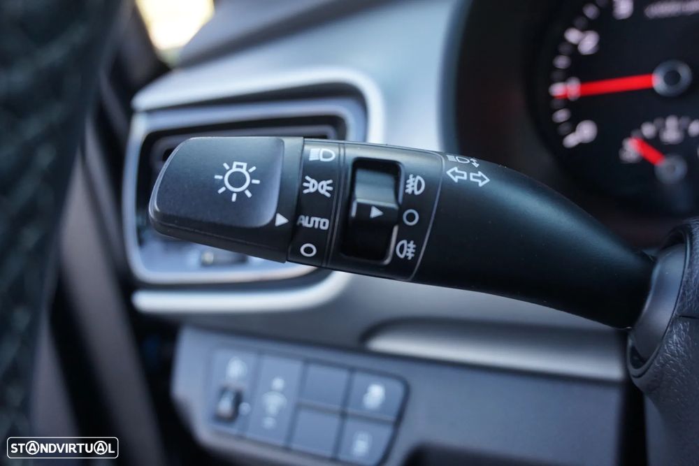 Kia Stonic 1.0 T-GDI Drive - 36