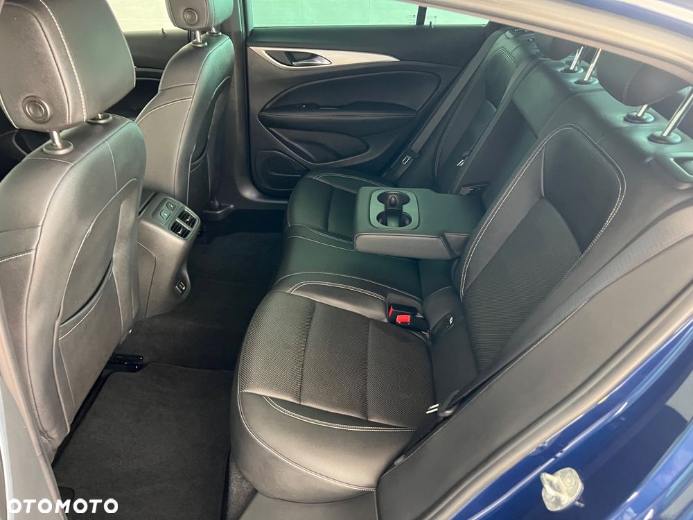 Opel Insignia 1.5 CDTI Business Edition S&S - 18