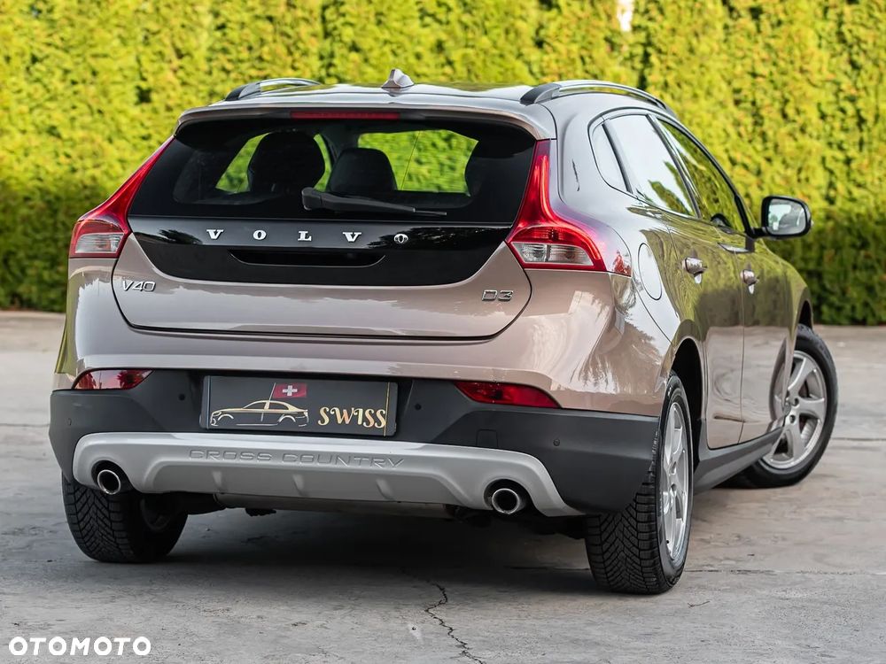 Volvo V40 D3 Geartronic - 12
