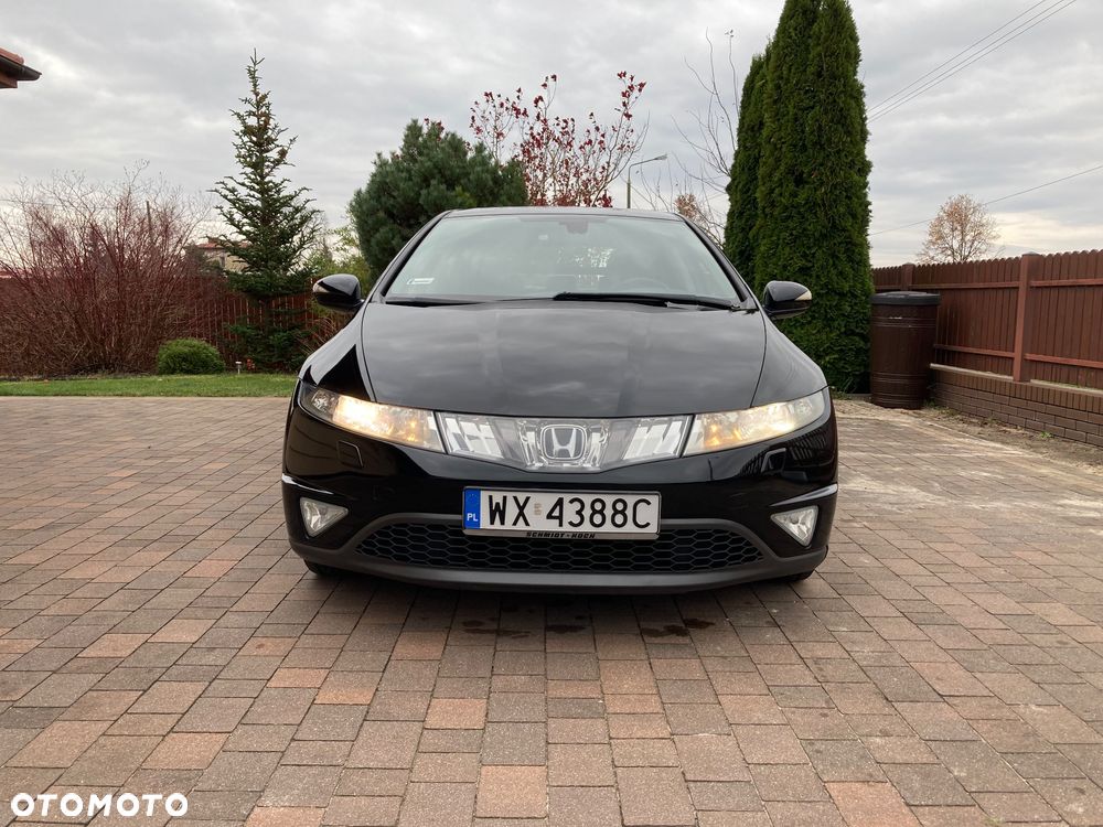 Honda Civic 1.8 Executive - 1