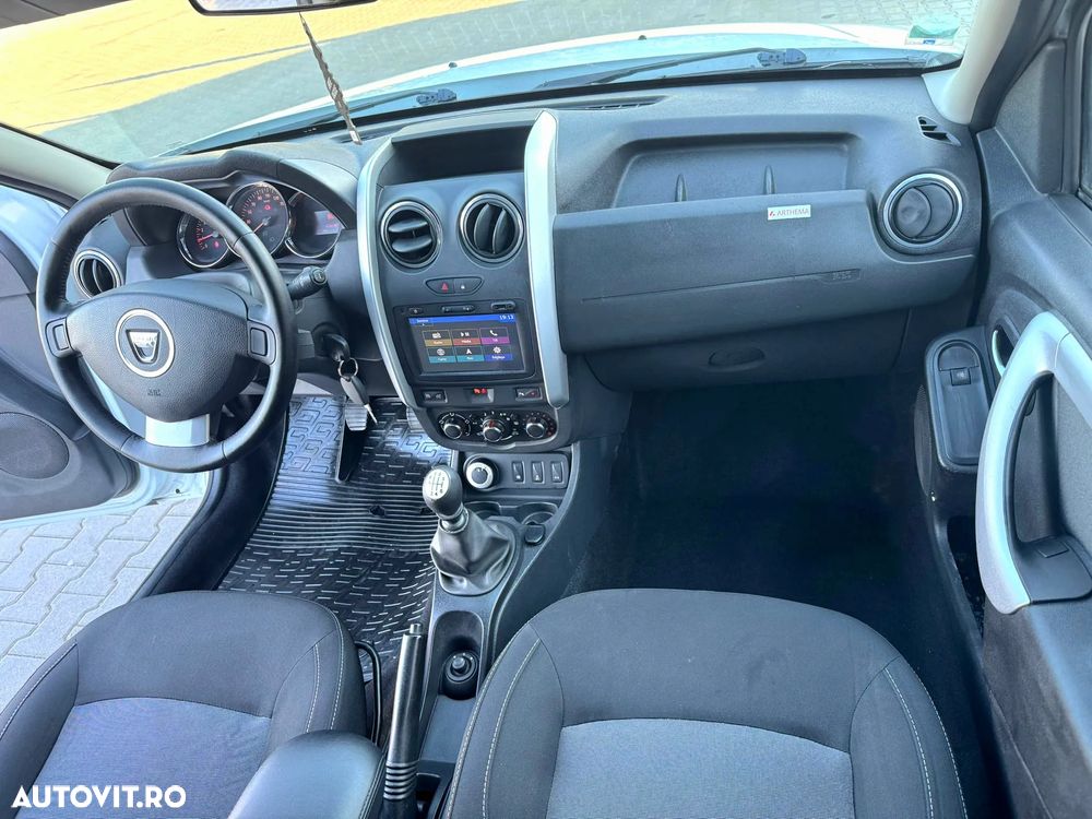 Dacia Duster 1.5 dCi 4x4 Prestige - 5