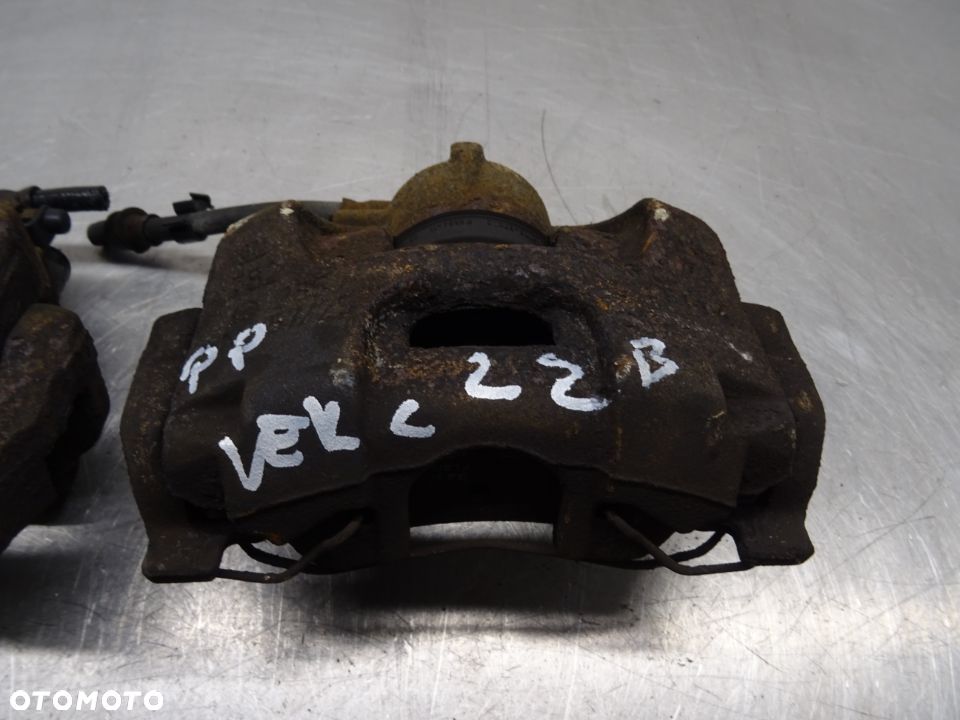 OPEL VECTRA C 2.2 DIRECT ZACISK PRAWY LEWY PRZÓD - 4